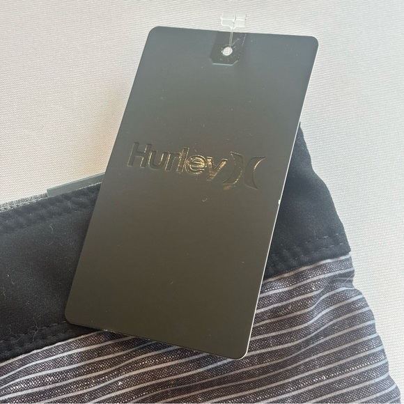 HURLEY Boys Black Striped Swim Shorts Board Shorts Size 16 28” Inseam 9” NWT - Picture 11 of 15